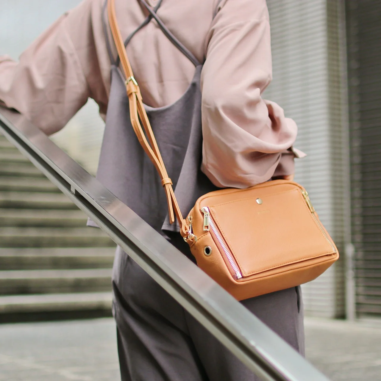 (Goods - Bags) REA RARE Concealable Ita Bag Mini - Image 2