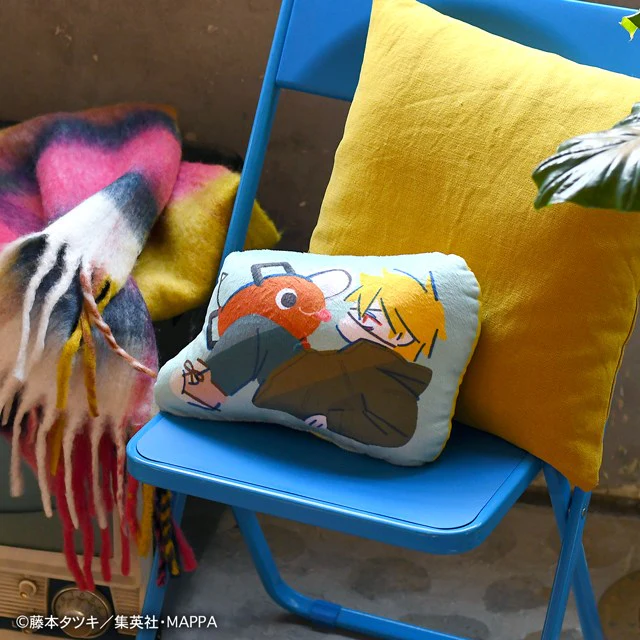 [Chainsaw Man] HER Artist Collab Die-cut Cushion (Denji & Pochita) - Image 2