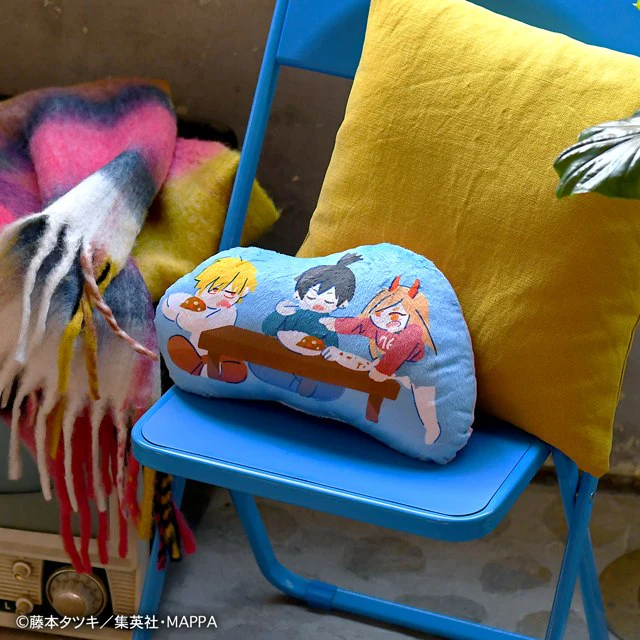 [Chainsaw Man] HER Artist Collab Die-cut Cushion (Hayakawa Family Dining Table) - Image 2